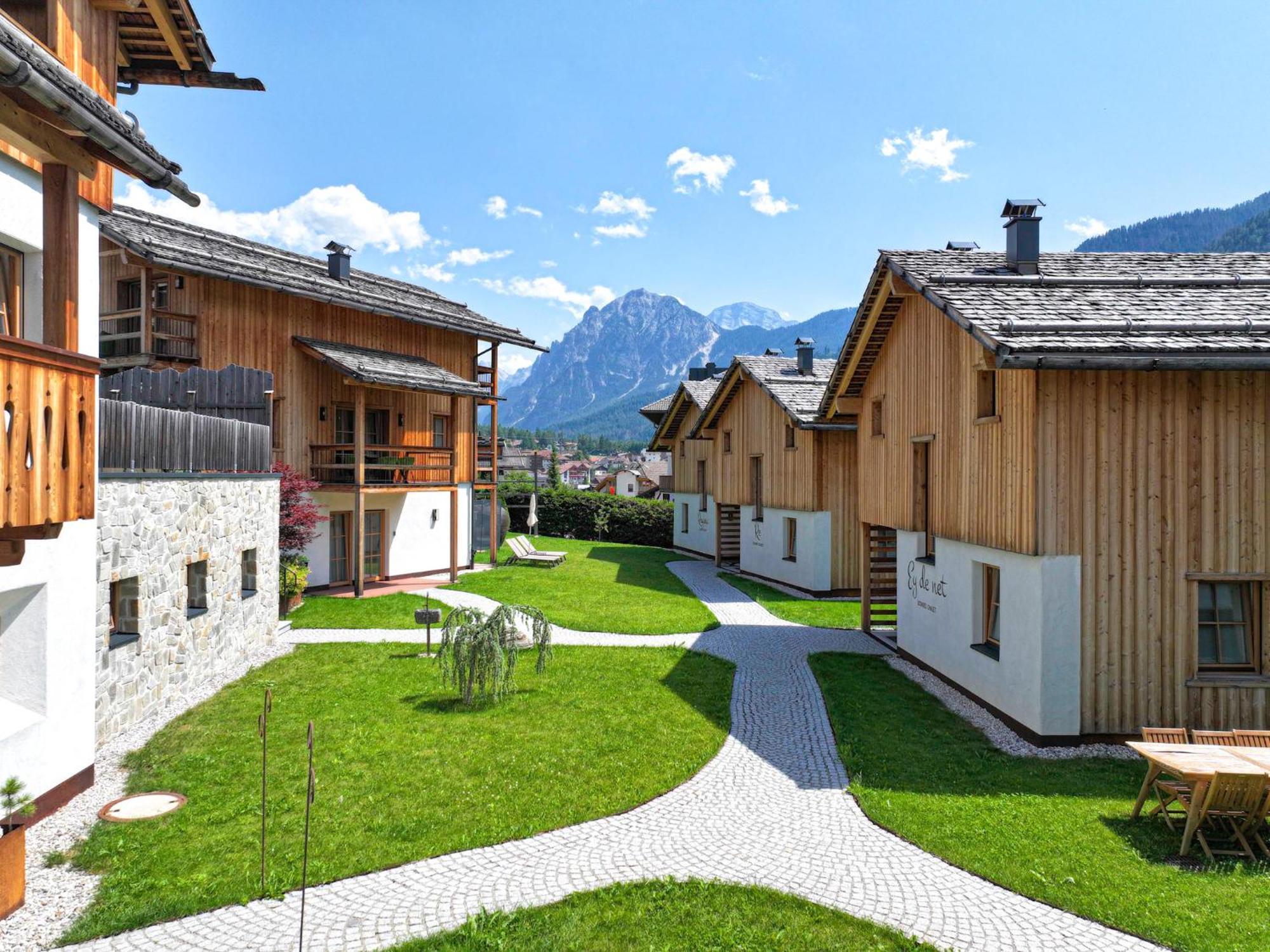 Liondes Chalets San Vigilio Di Marebbe Eksteriør bilde
