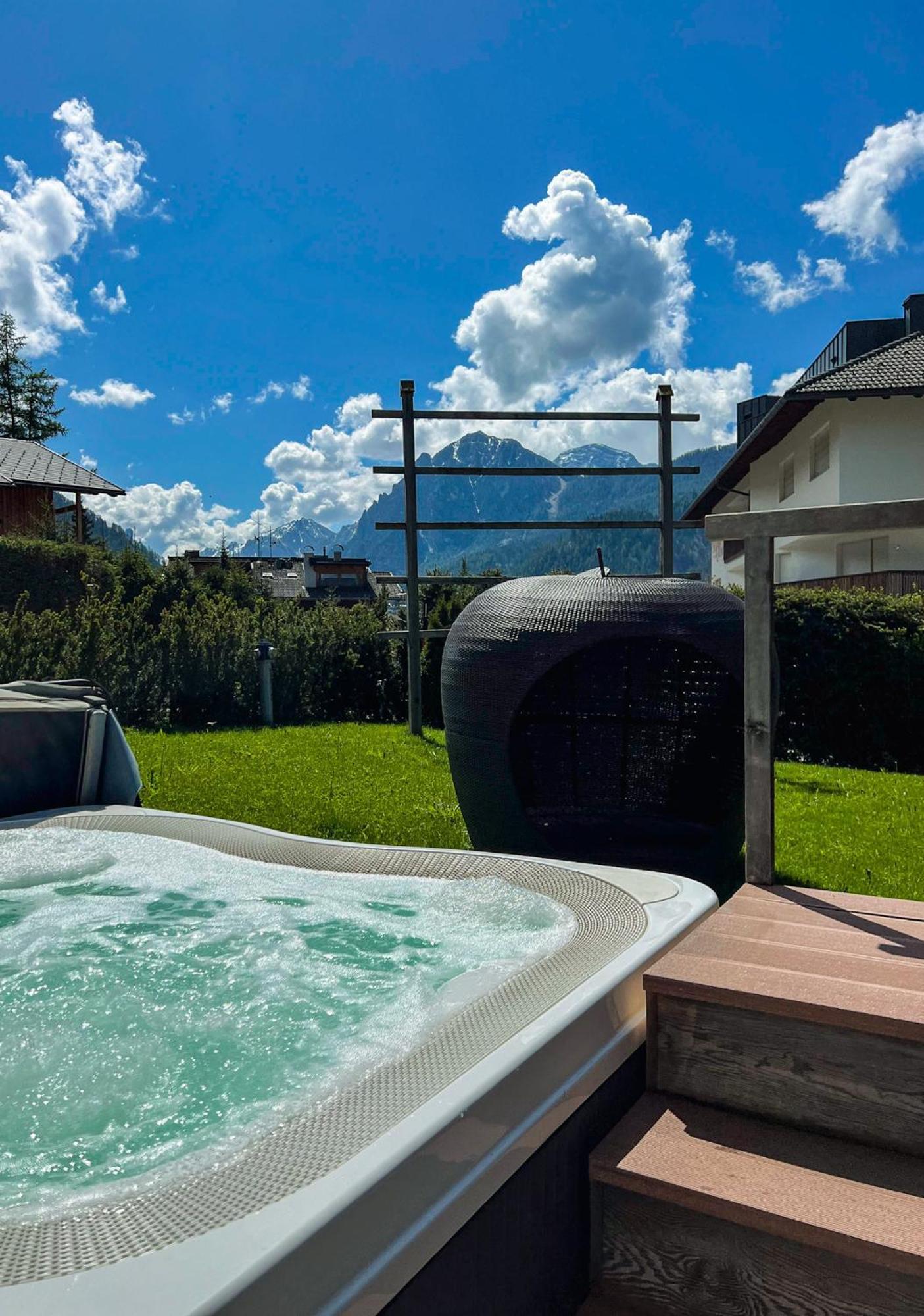 Liondes Chalets San Vigilio Di Marebbe Eksteriør bilde