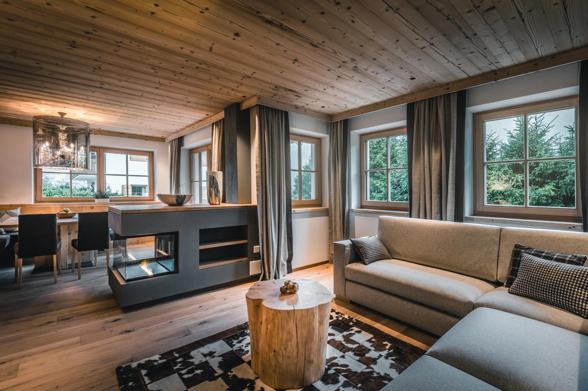 Liondes Chalets San Vigilio Di Marebbe Eksteriør bilde