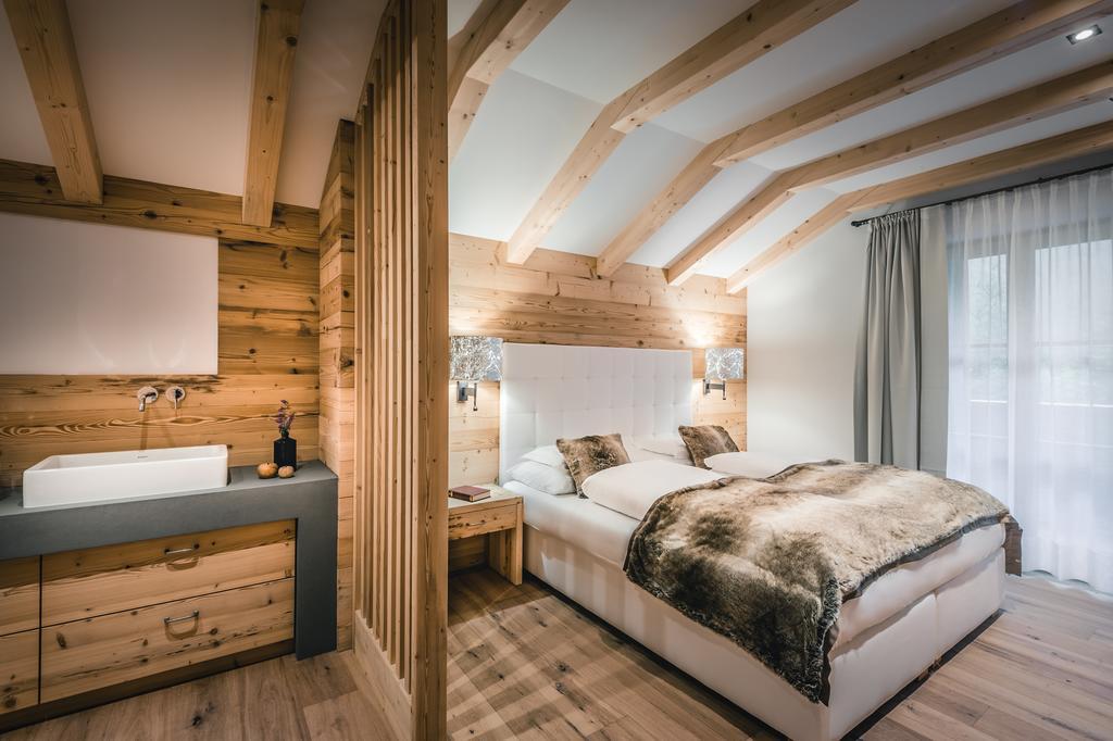 Liondes Chalets San Vigilio Di Marebbe Eksteriør bilde